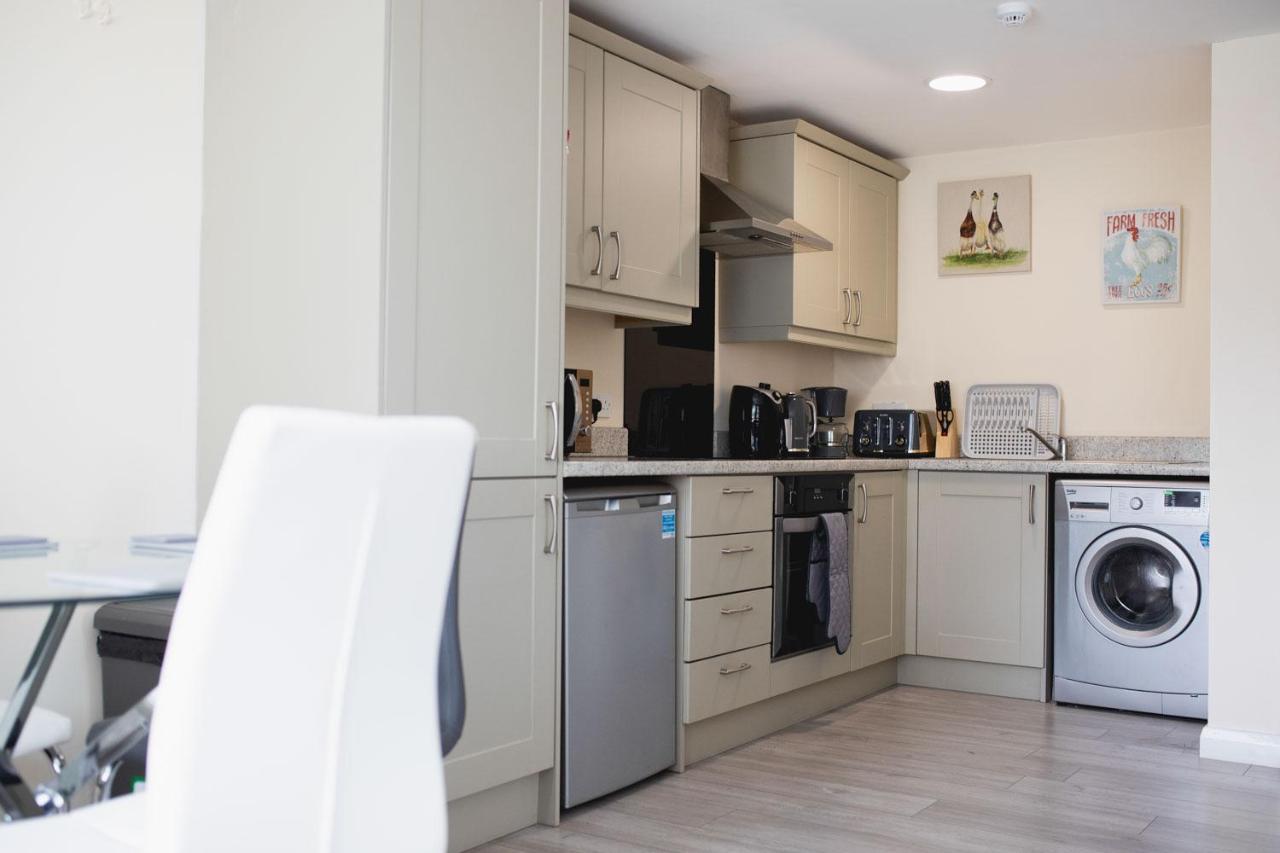 Vanity Ballycastle Diamond 2 Bedroom Apartment Esterno foto