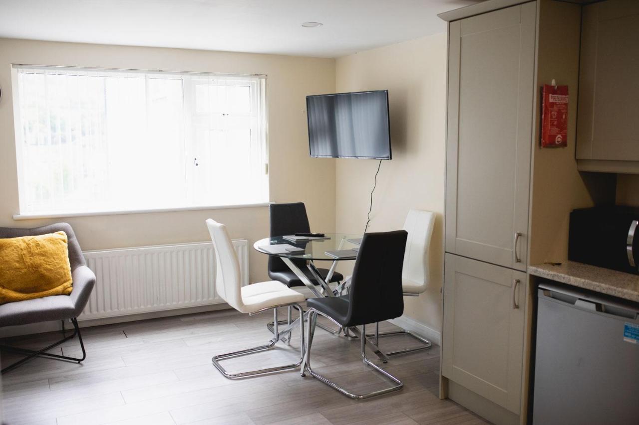Vanity Ballycastle Diamond 2 Bedroom Apartment Esterno foto